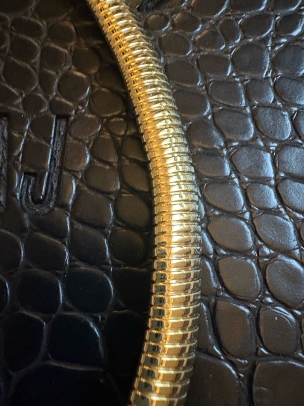 Luv AJ flex snake chain necklace gold - Picture 5 of 6